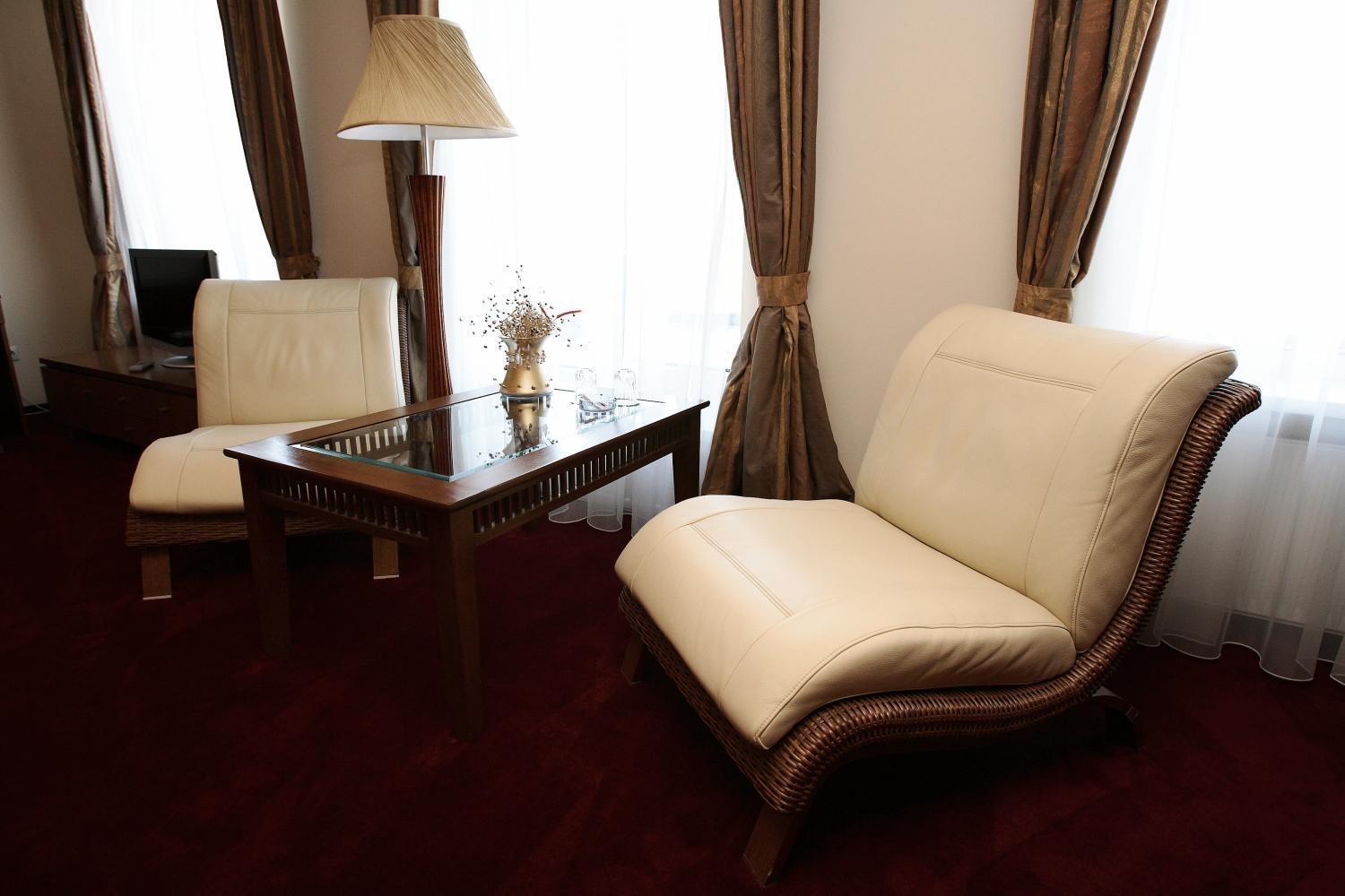 Siauliu Krasto Medziotoju Uzeiga Hotel Siauliai  Ngoại thất bức ảnh