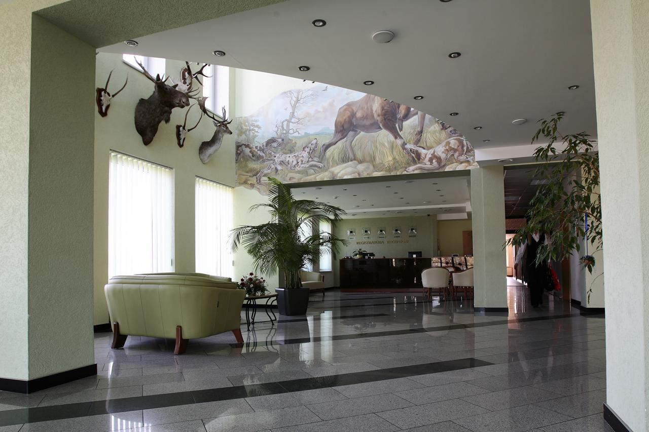 Siauliu Krasto Medziotoju Uzeiga Hotel Siauliai  Ngoại thất bức ảnh